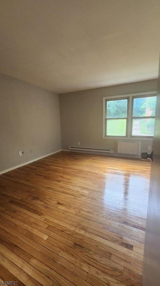 369 Washington Ave - Photo 6 of 14
