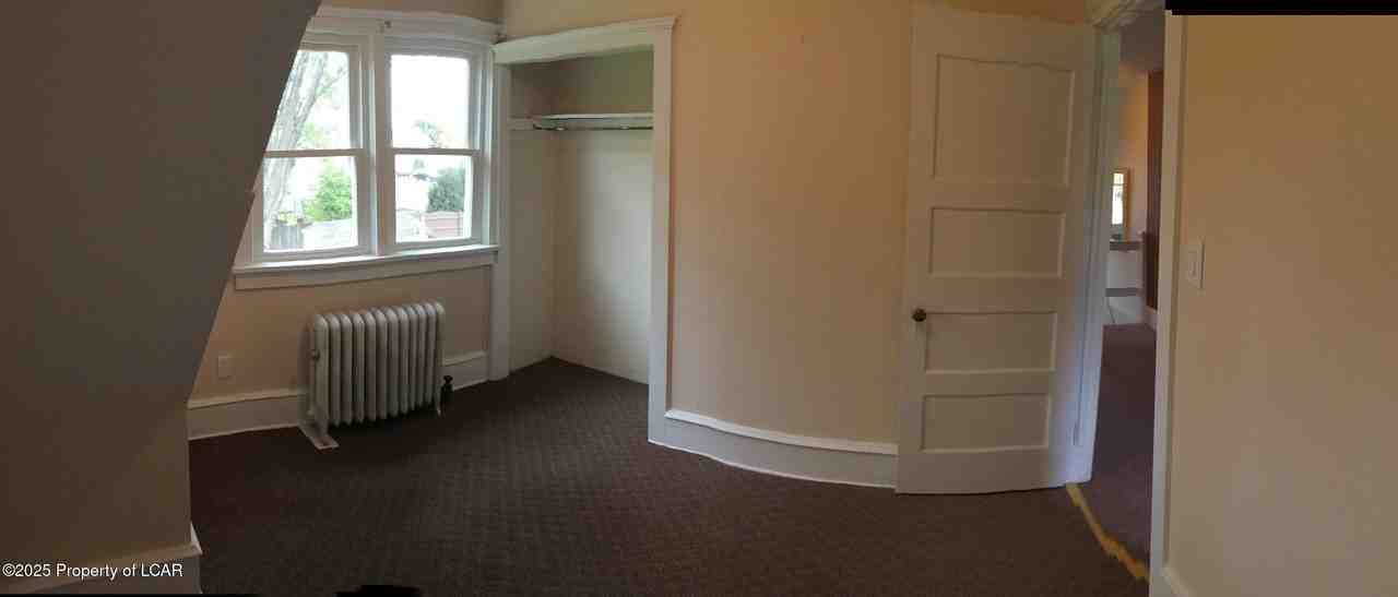 66 Park St - Photo 6 of 21