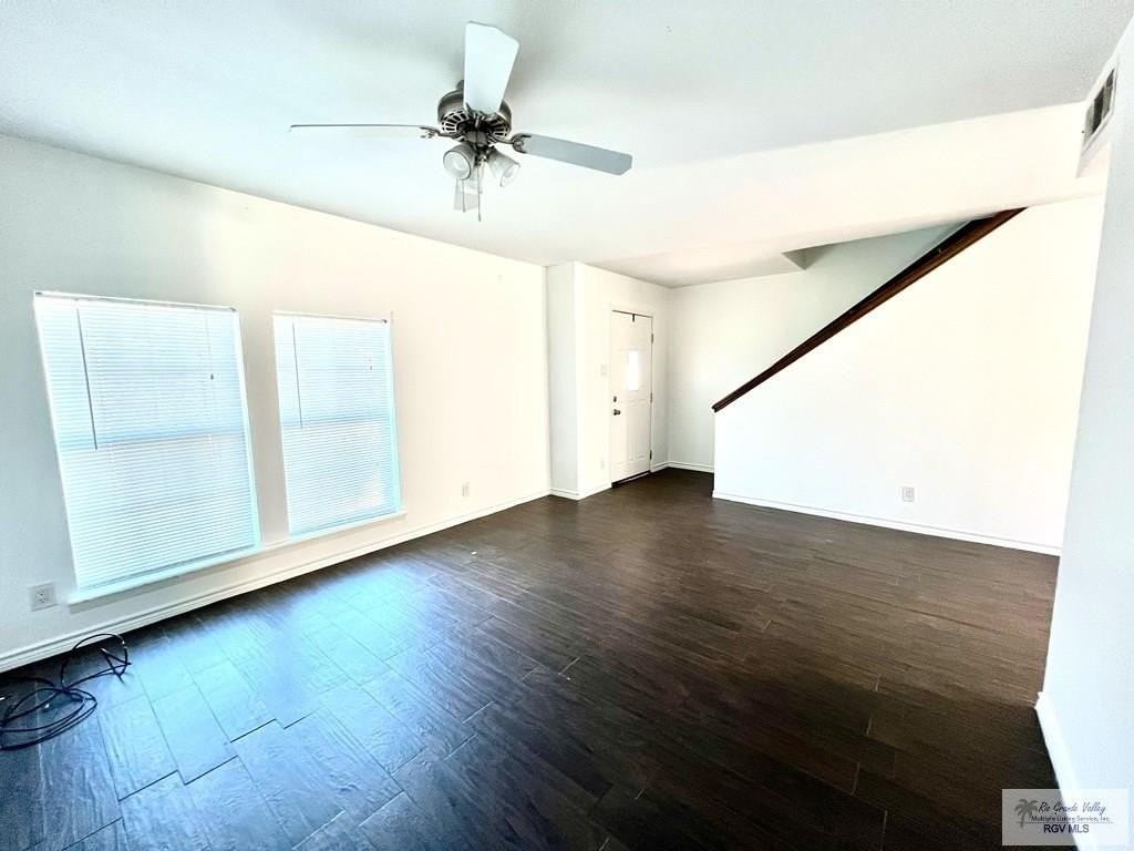3908 Las Palmas Cir - Photo 6 of 32