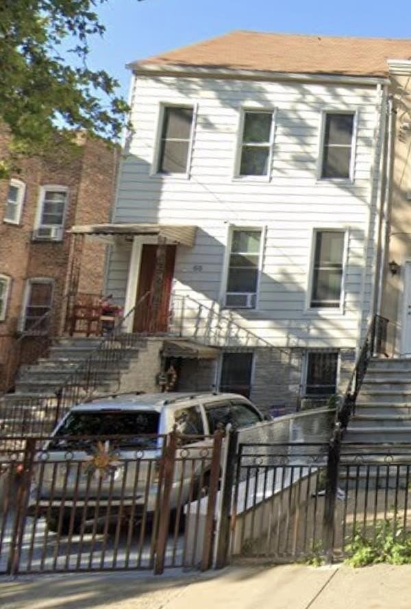 68 Jefferson Ave - Photo 5 of 5