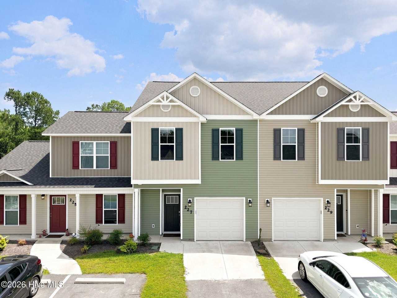 227 Crab Claw Spit Ln - Photo 2 of 43