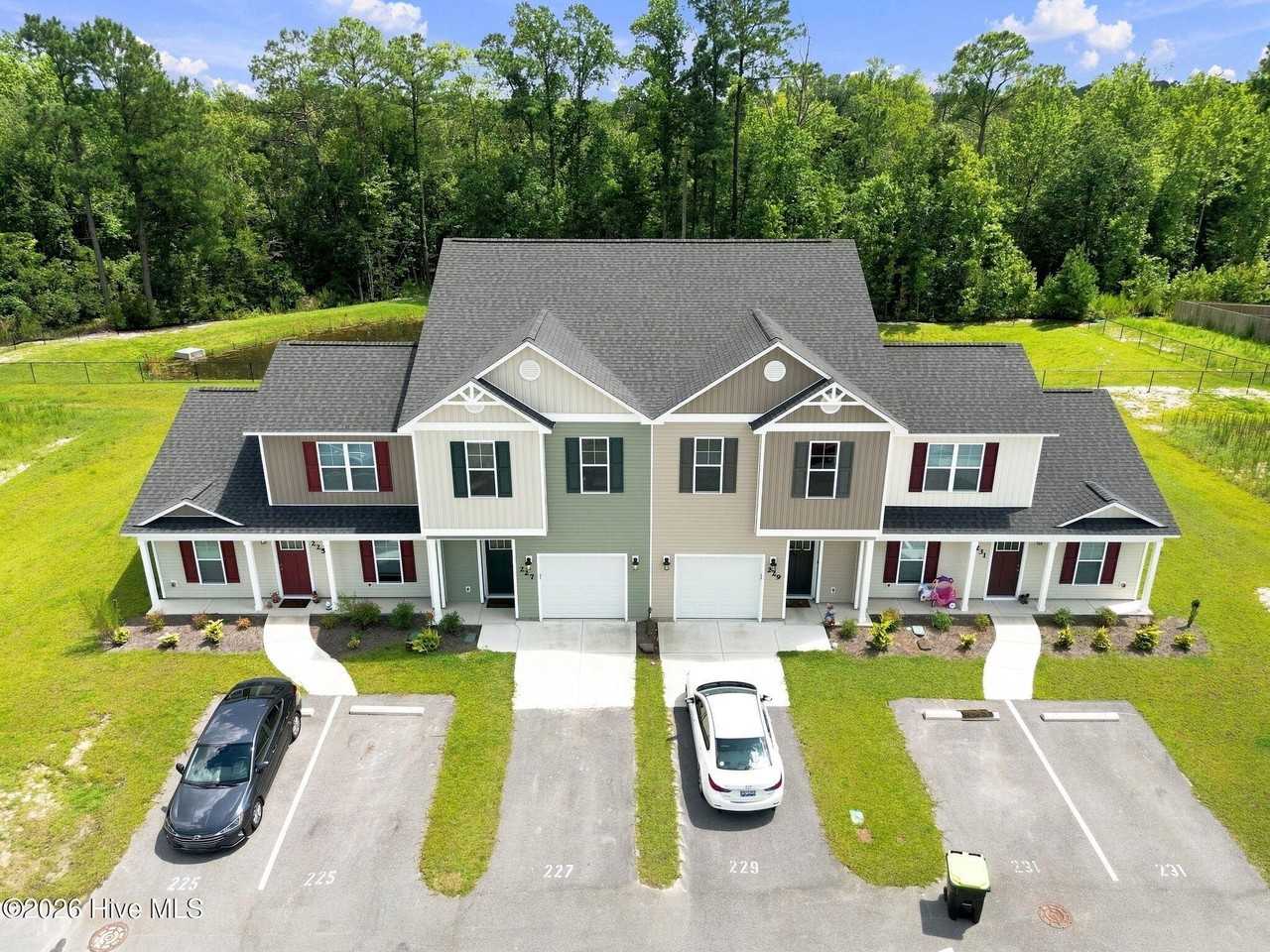 227 Crab Claw Spit Ln - Photo 6 of 43