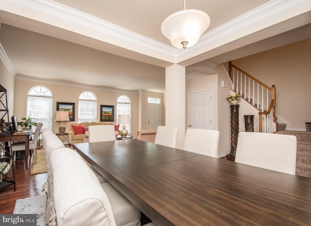 203 Misty Pond Ter - Photo 5 of 42
