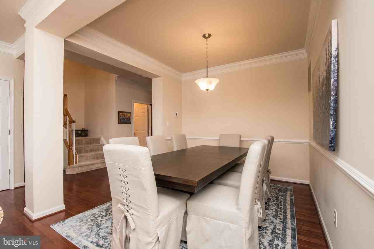 203 Misty Pond Ter - Photo 6 of 42