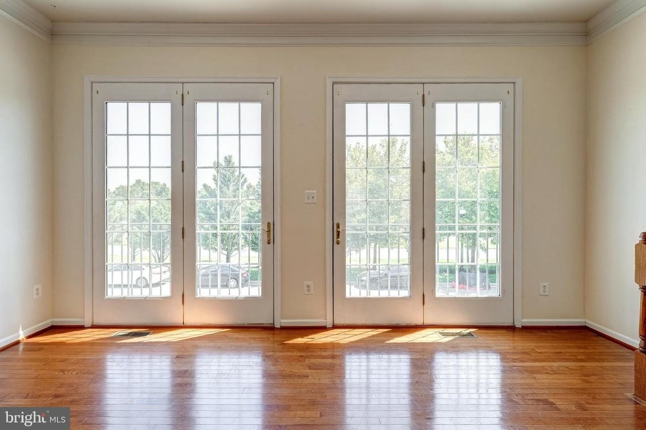25332 Whippoorwill Ter - Photo 6 of 50