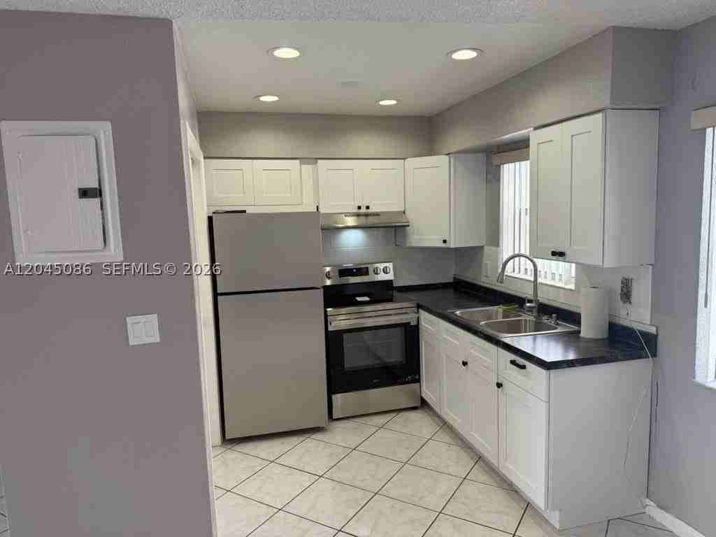5870 Nw 16th Pl #4