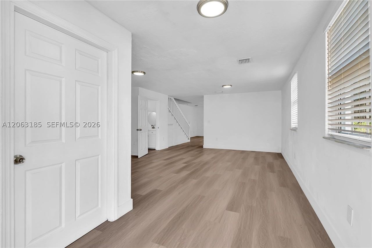 140 Nw 70th St #140 - Photo 5 of 50