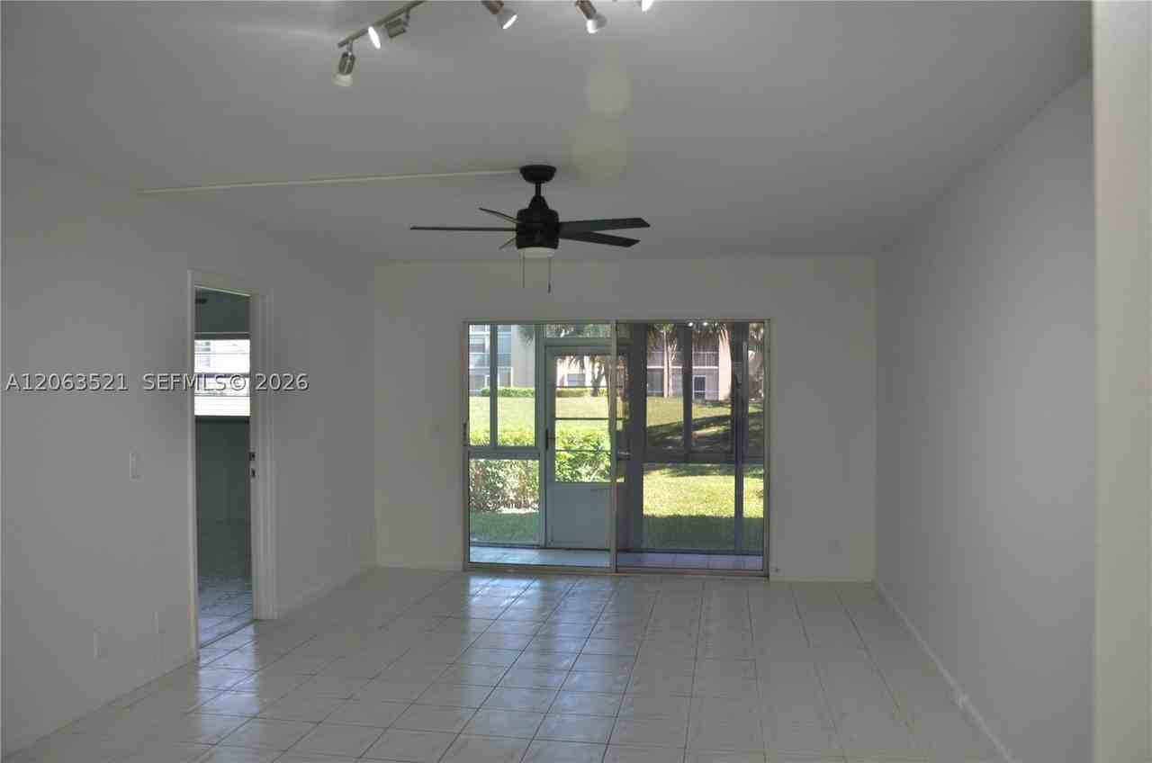 1351 Sw 125th Ave #103S - Photo 4 of 17