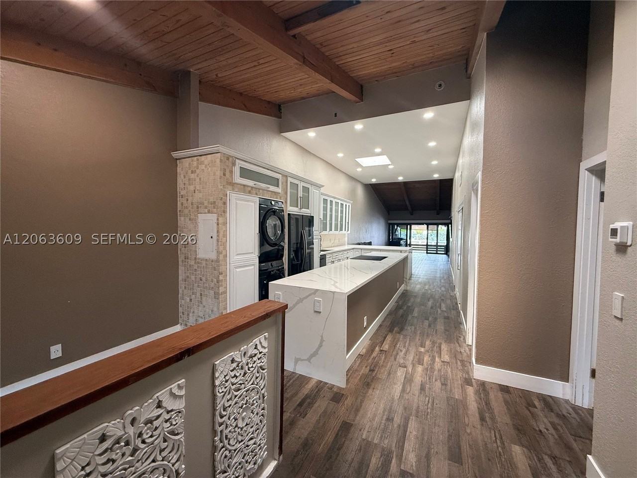 2645 S Parkview Dr #2645 - Photo 5 of 22