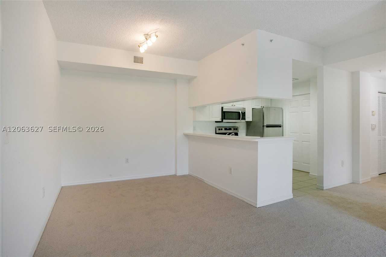 2813 Grande Pkwy #301