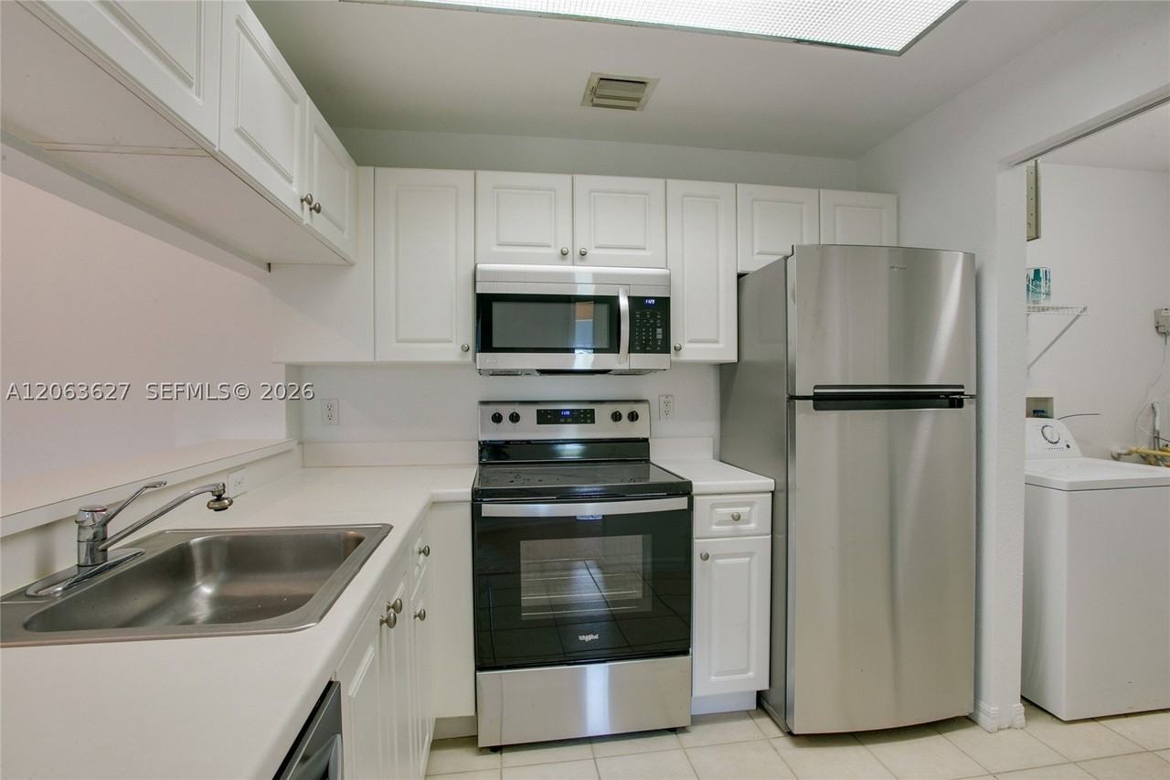 2813 Grande Pkwy #301 - Photo 5 of 22