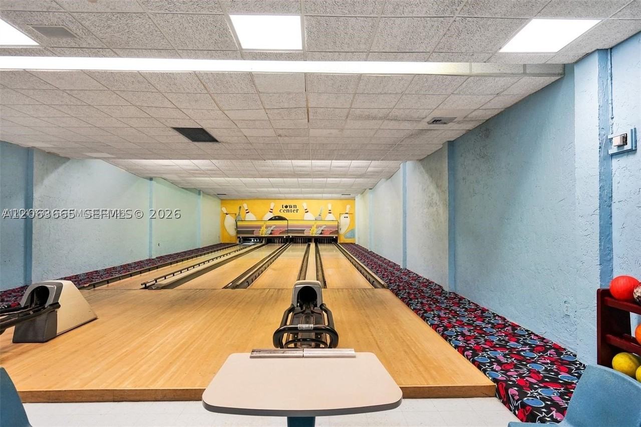 440 Lakeview Dr #204 - Photo 6 of 12