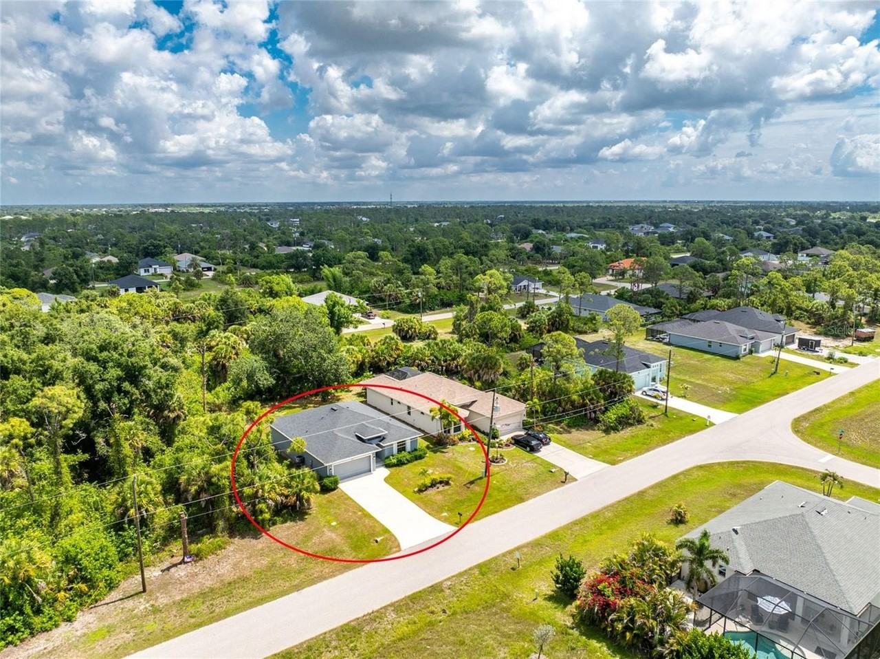 310 Albatross Rd - Photo 2 of 48