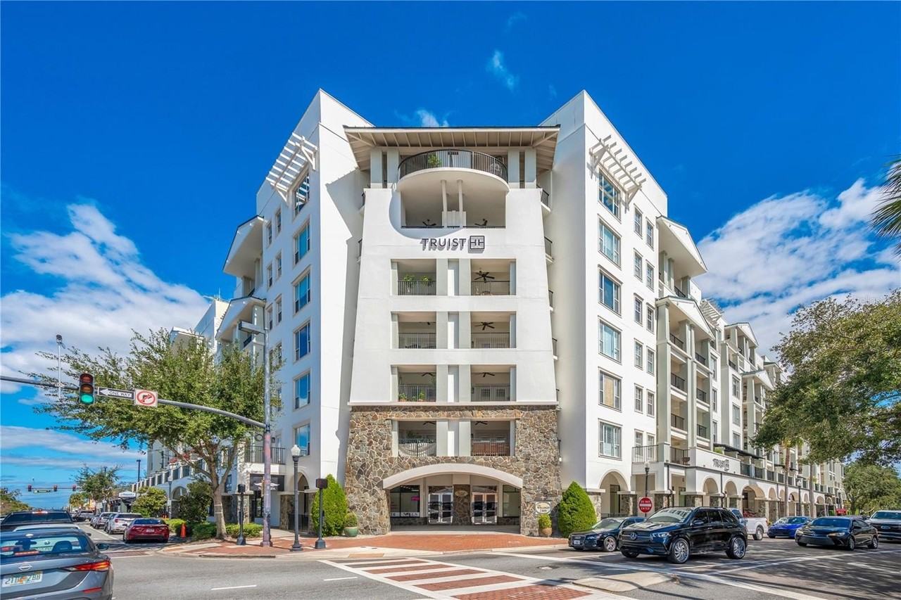 630 Vassar St #2205