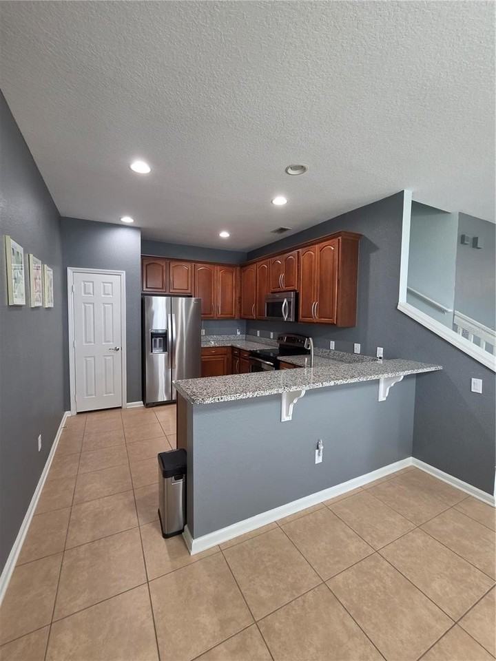 1615 Croydon St - Photo 4 of 26