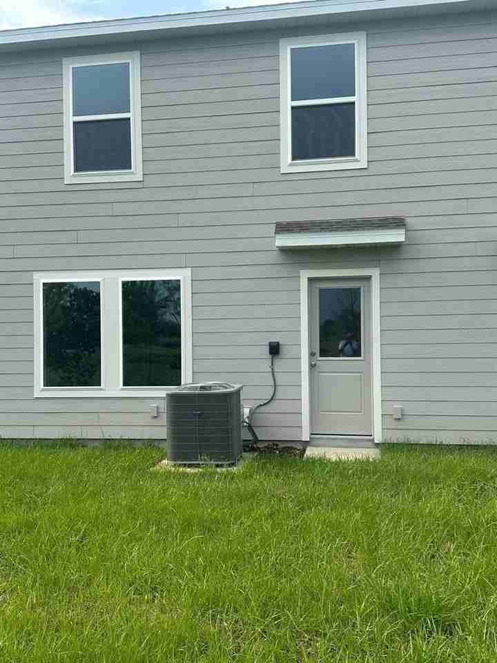 2416 Bevel Ln - Photo 4 of 24