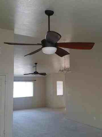 3652 West 27th Street - Photo 3 of 19