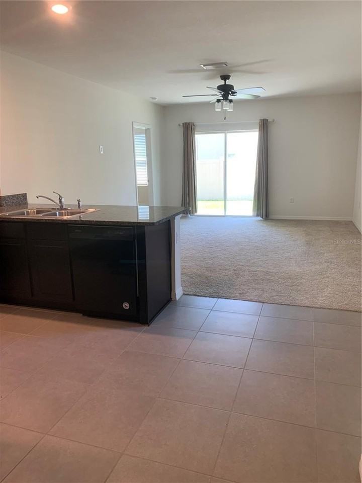 10977 Carlton Fields Dr - Photo 6 of 10