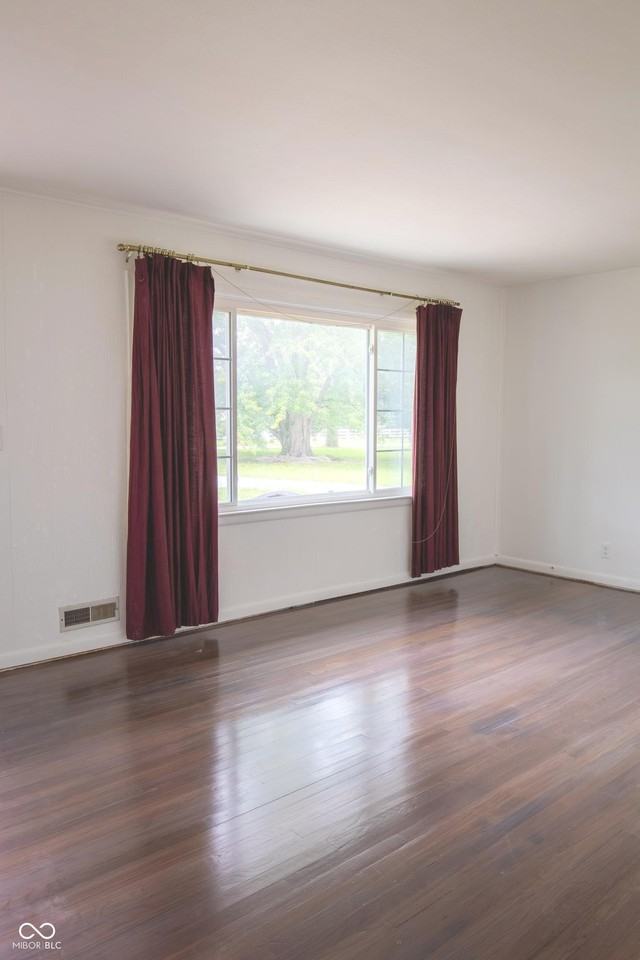 1444 N Mill Creek Rd - Photo 3 of 14