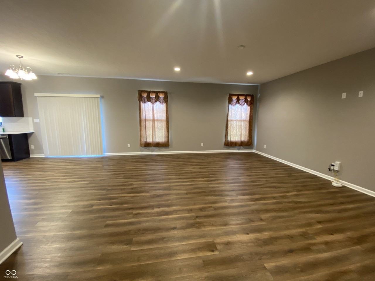 5668 Grosbeak Dr - Photo 6 of 35