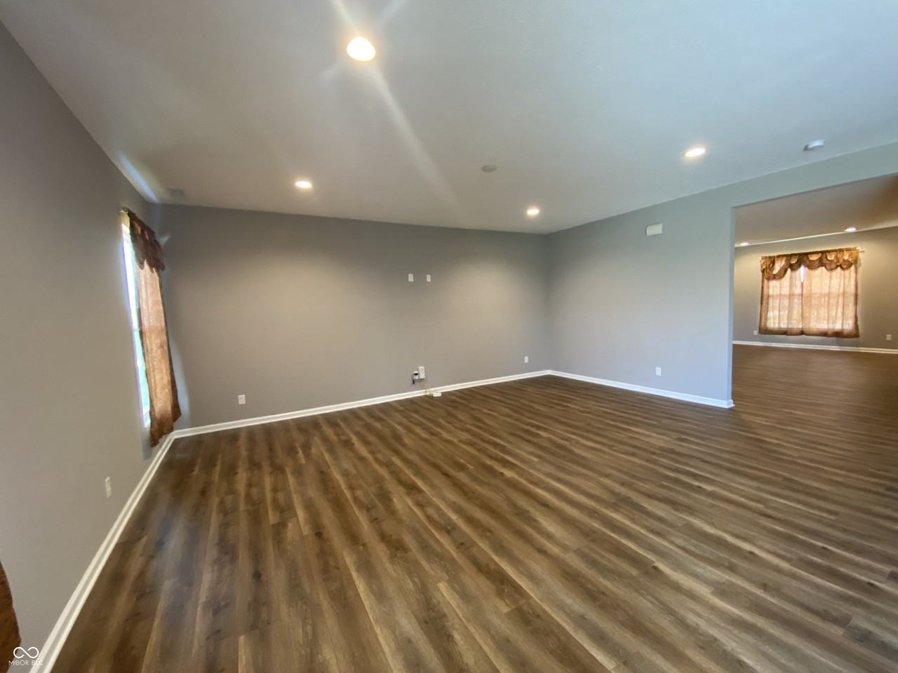5668 Grosbeak Dr - Photo 7 of 35