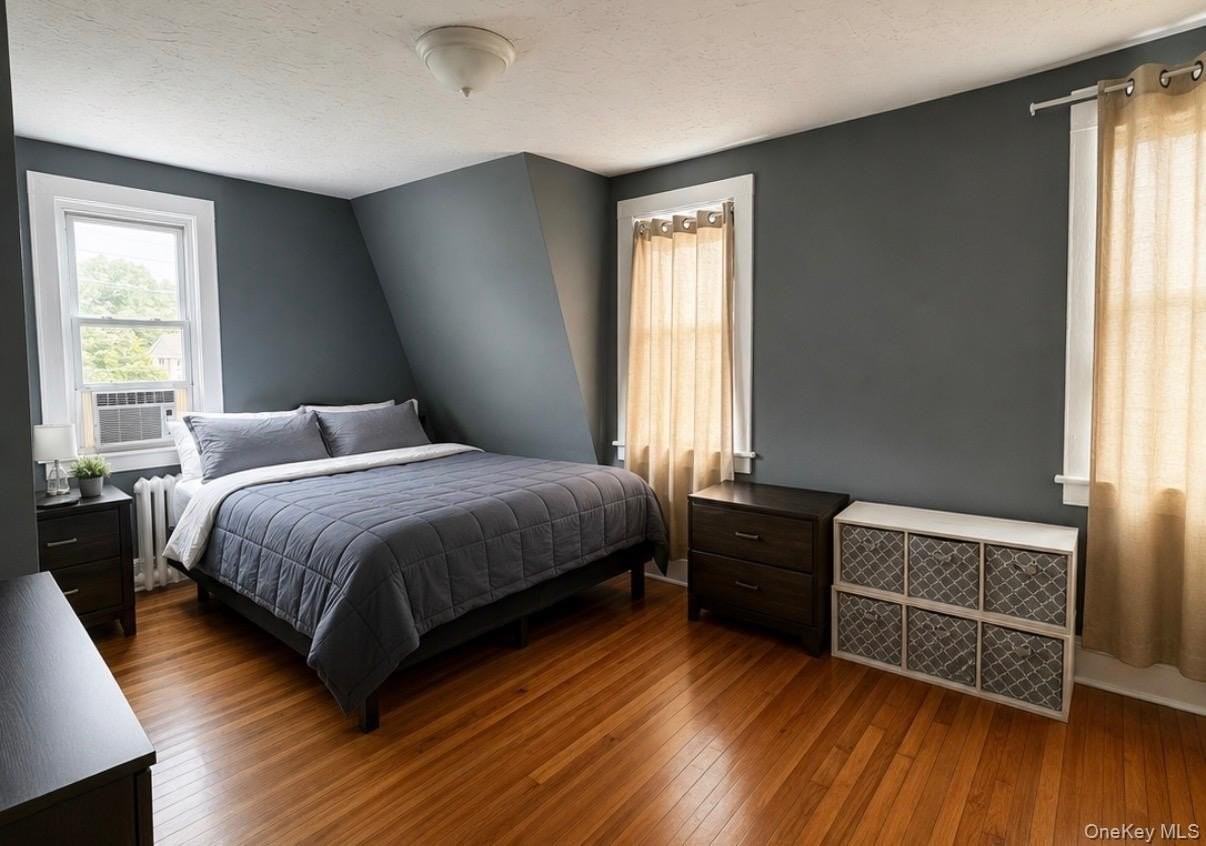 3158 Lincoln Ave - Photo 5 of 7