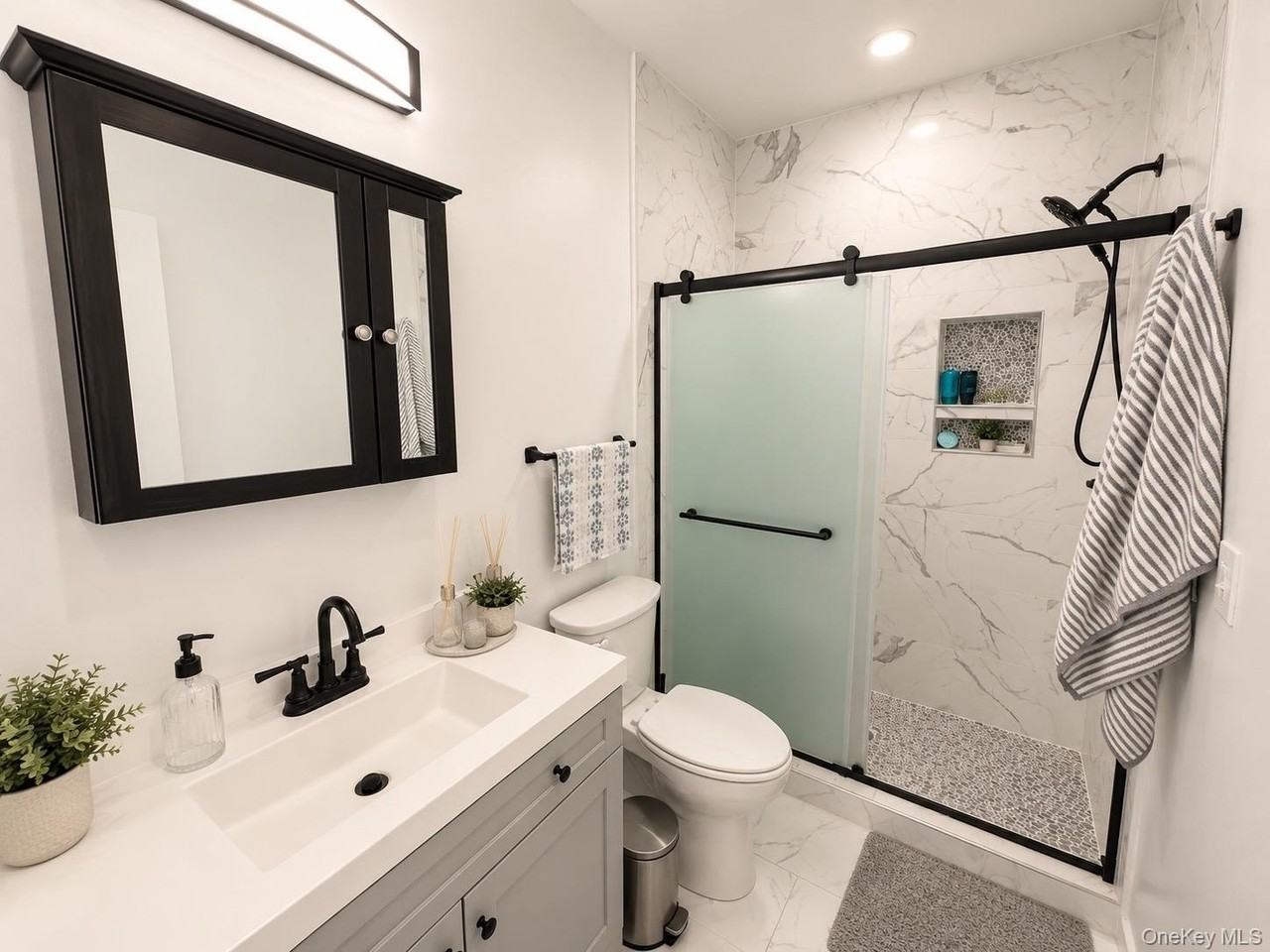 22 Forbus St #2 - Photo 5 of 8