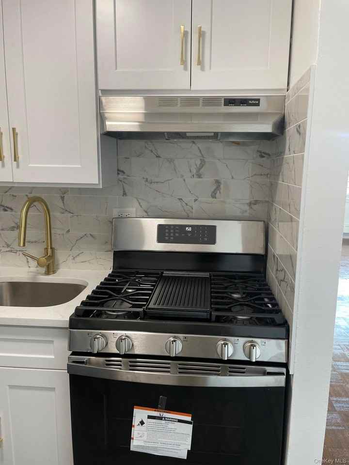 16420 Highland Ave #4B - Photo 2 of 11