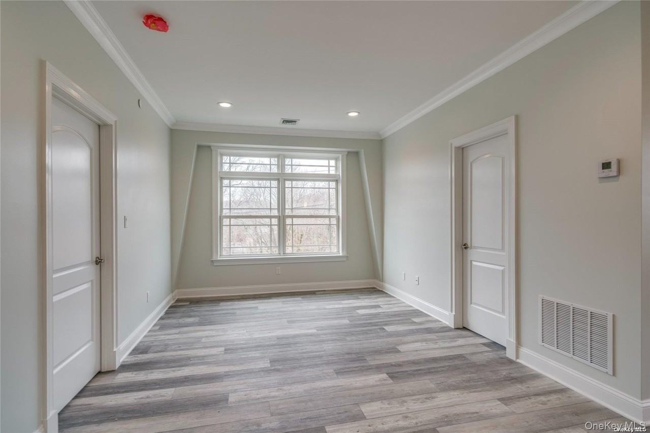 110 New York Ave #2C - Photo 7 of 16
