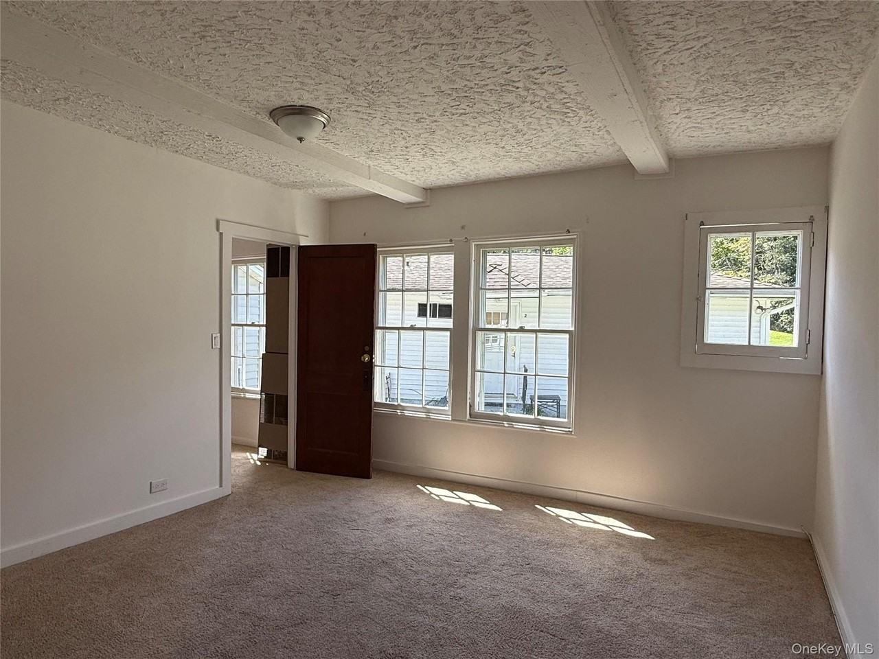 24 Quartz Ln #1 - Photo 4 of 13