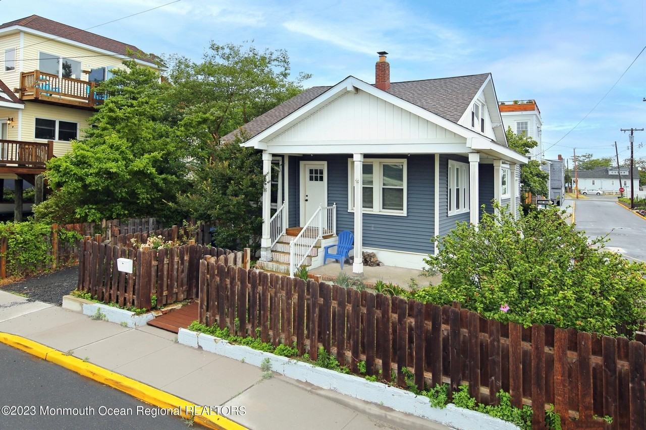 16 Cornwall St - Photo 6 of 19