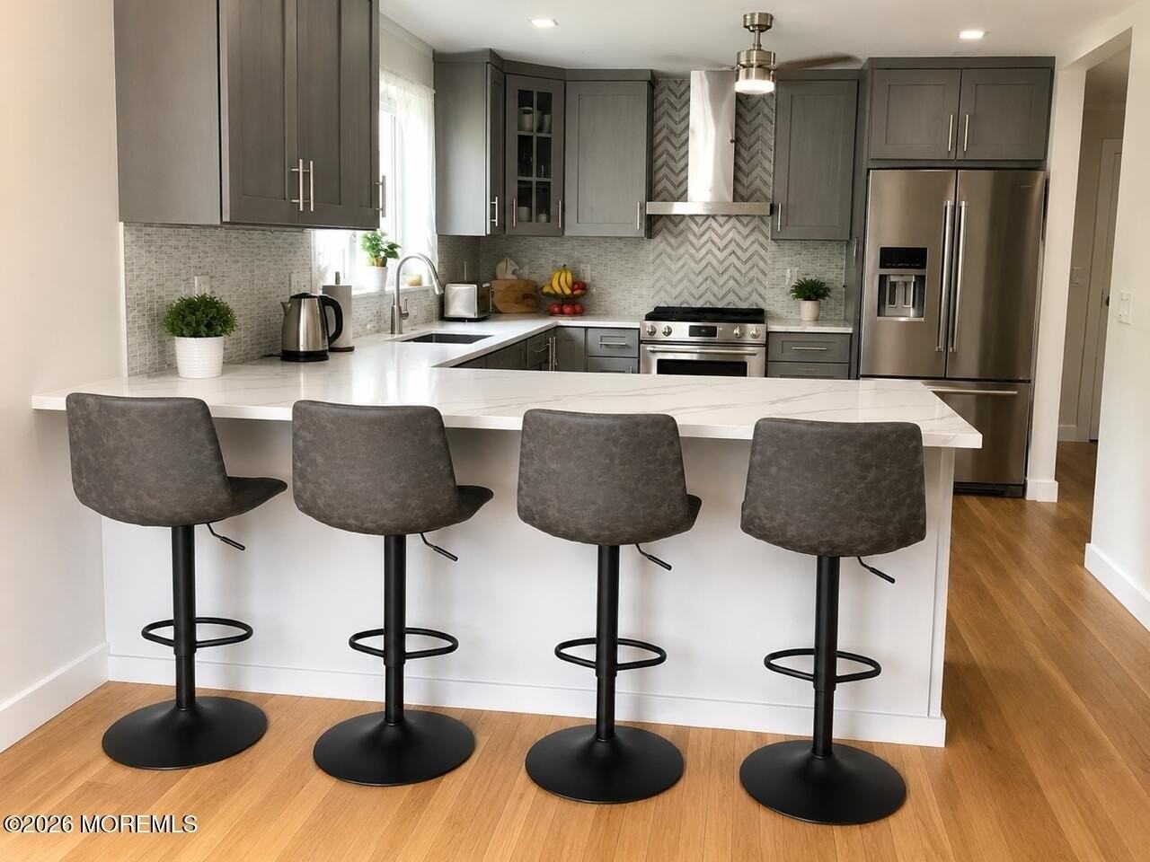 224 Colonial Ave #2ndFL - Photo 2 of 11
