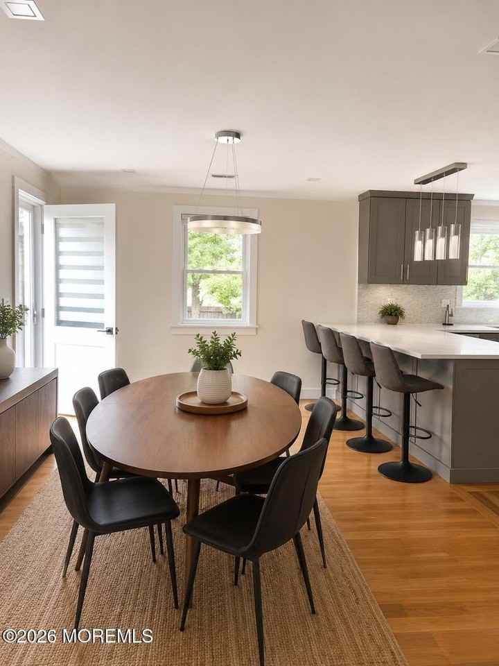 224 Colonial Ave #2ndFL - Photo 3 of 11