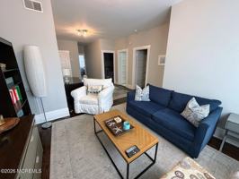 featured image of 218 Main St #216