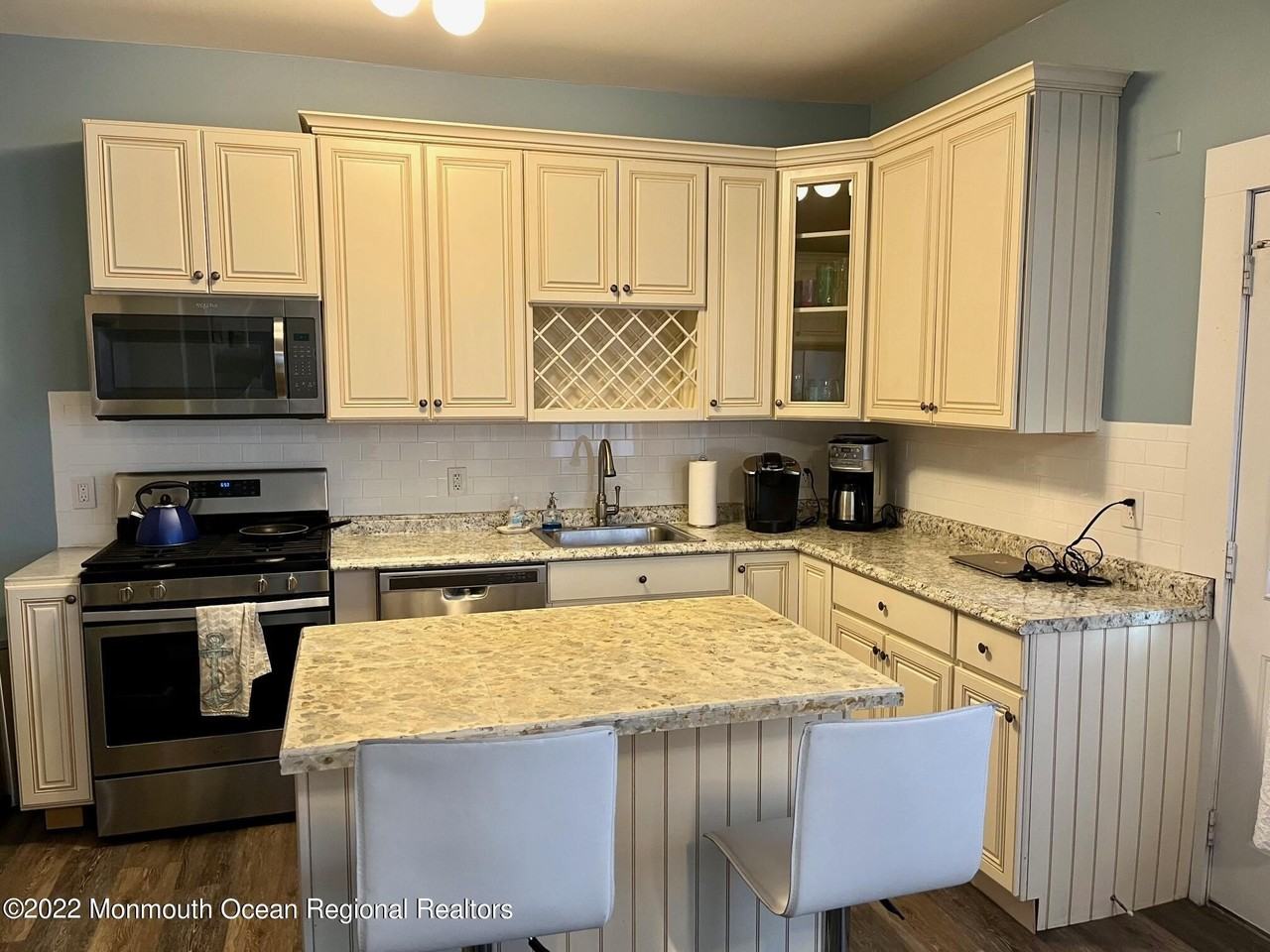 218 Main St #216 - Photo 2 of 14