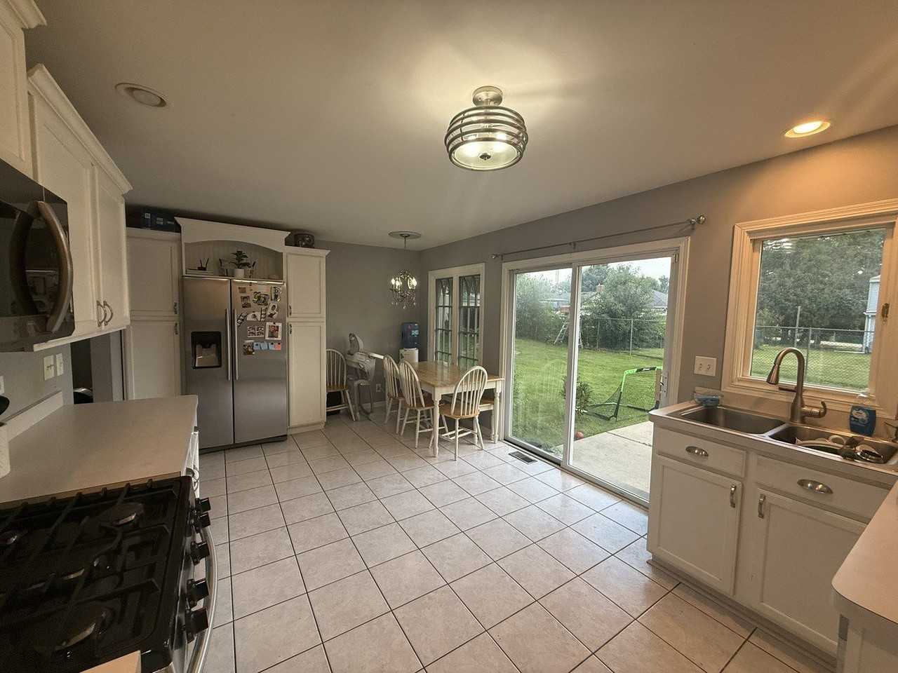 122 Gall Ln - Photo 5 of 13