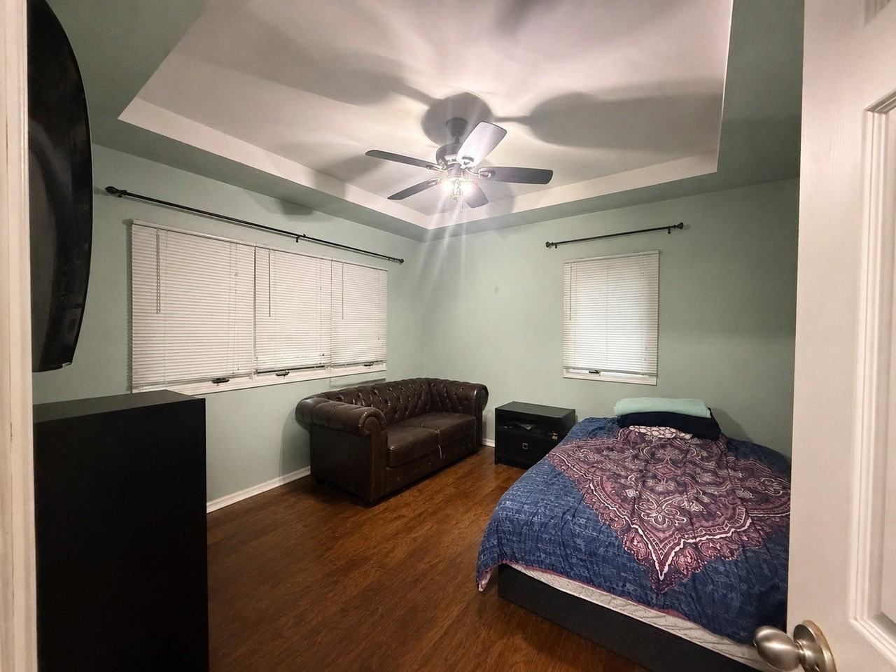 122 Gall Ln - Photo 6 of 13
