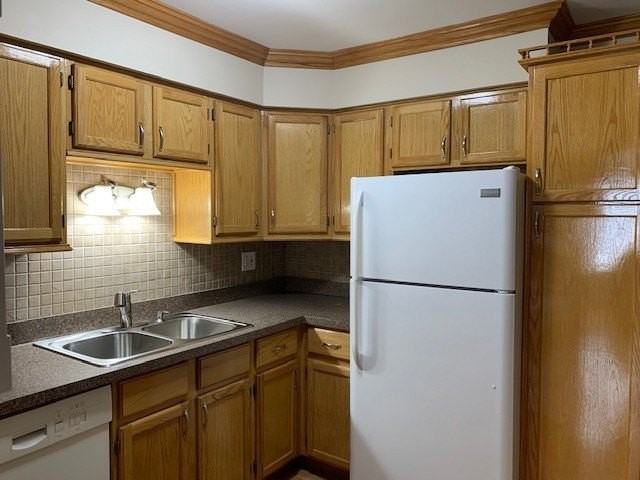 17220 71st Ave #12 - Photo 3 of 15