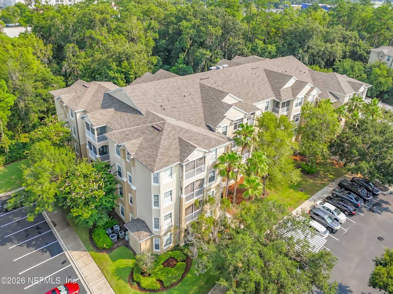 7801 Point Meadows Dr #1102