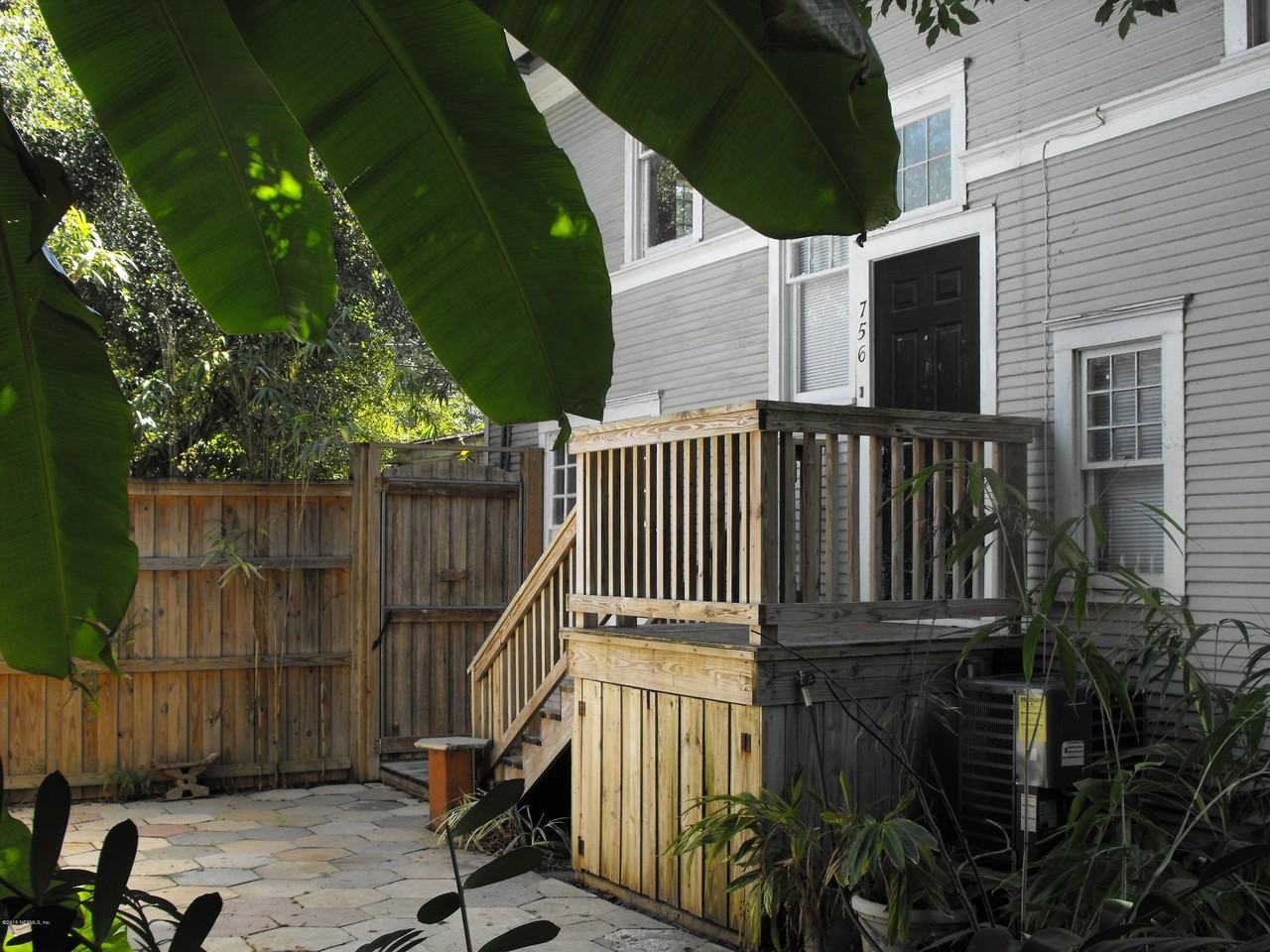 756 Stockton St - Photo 2 of 37