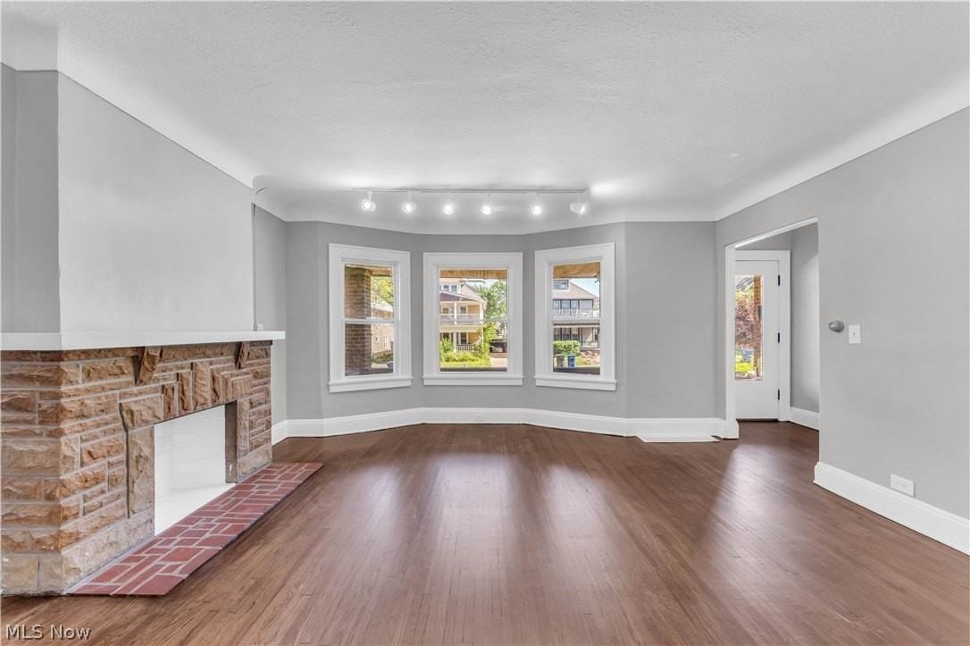 3154 Kensington Rd #1DN - Photo 4 of 24