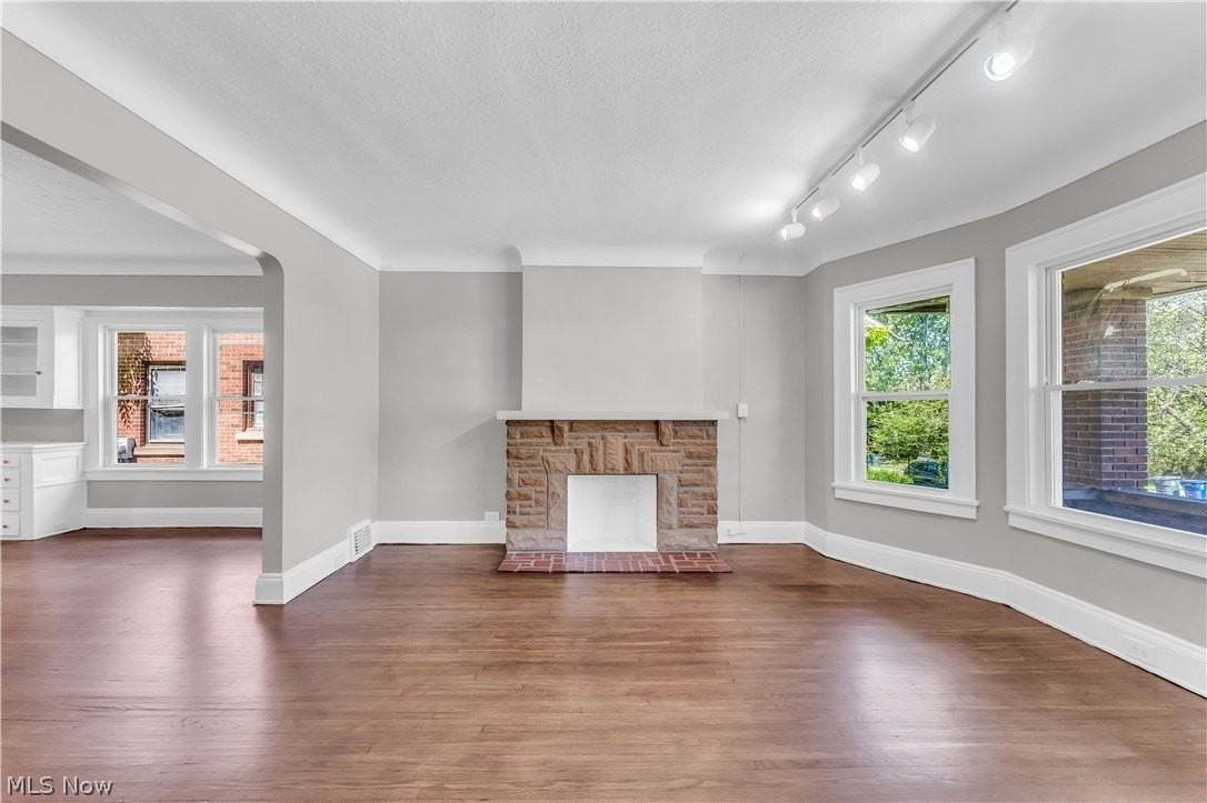 3154 Kensington Rd #1DN - Photo 5 of 24