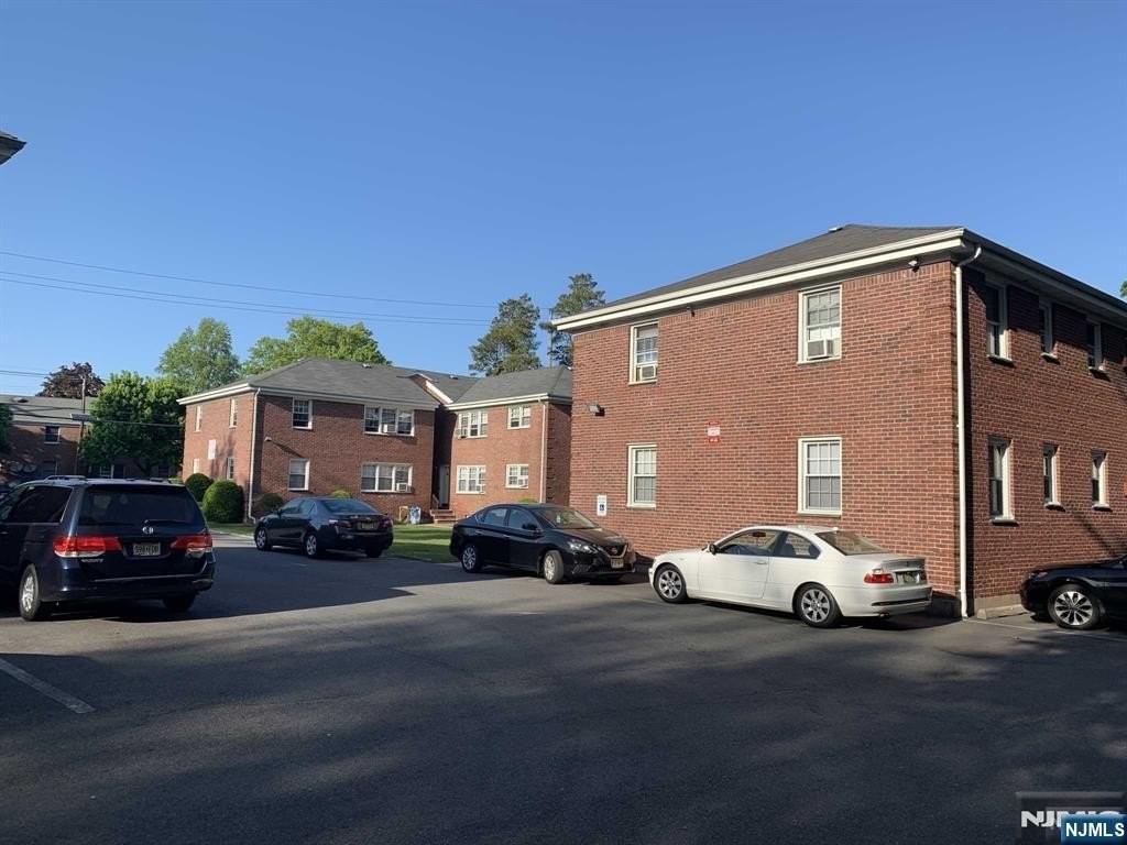 171183 Fort Lee Rd #173-1C - Photo 3 of 13