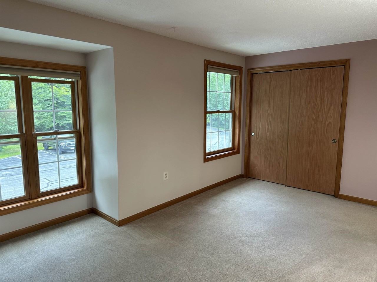 25 Charlonne St #3 - Photo 4 of 34
