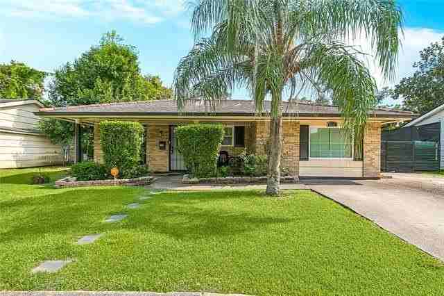 6311 Brunswick Ct - Photo 2 of 15