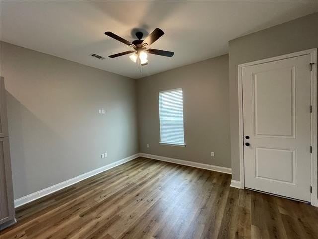 507 Center St #B - Photo 2 of 14