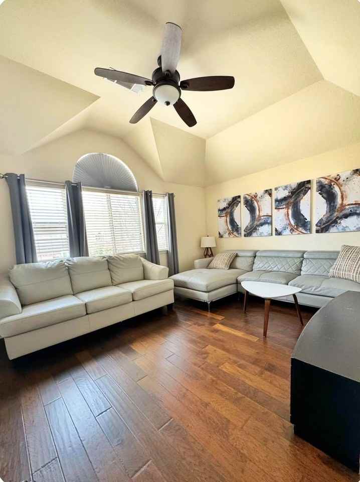 6787 Winston Dr - Photo 7 of 29