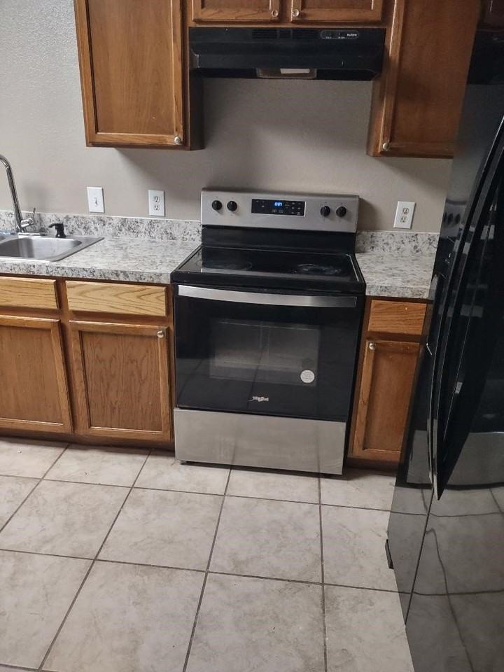 1613 Wavecrest Dr - Photo 7 of 19