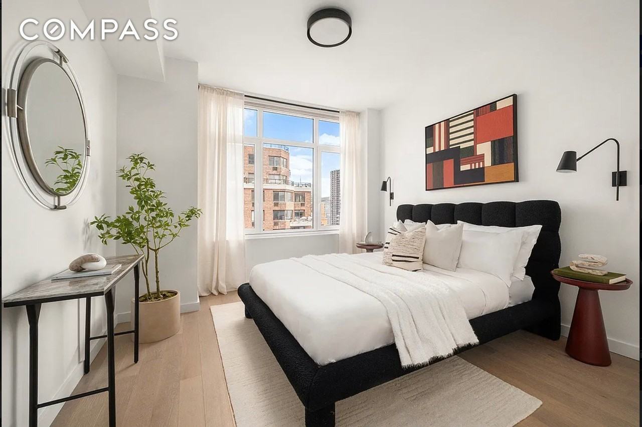 162 E 36th St #16C - Photo 6 of 21