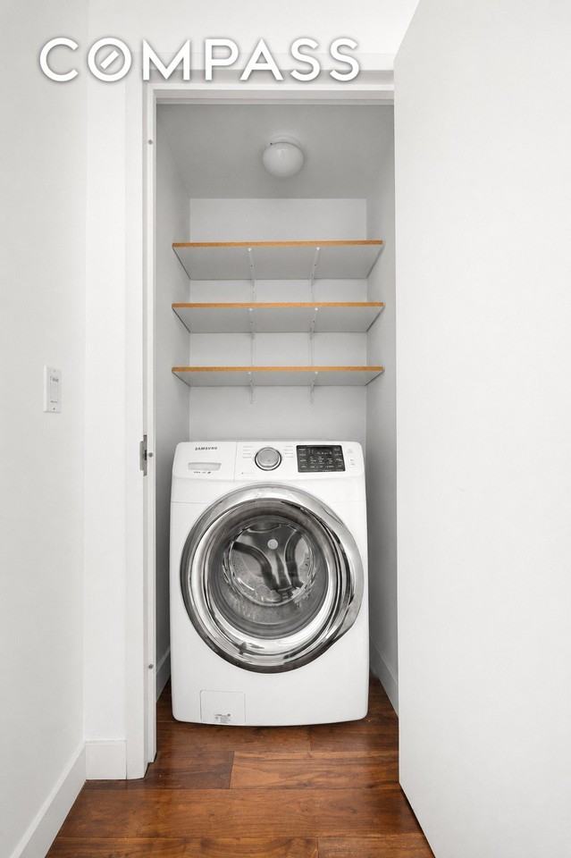 1063 Jackson Ave #7C - Photo 6 of 8